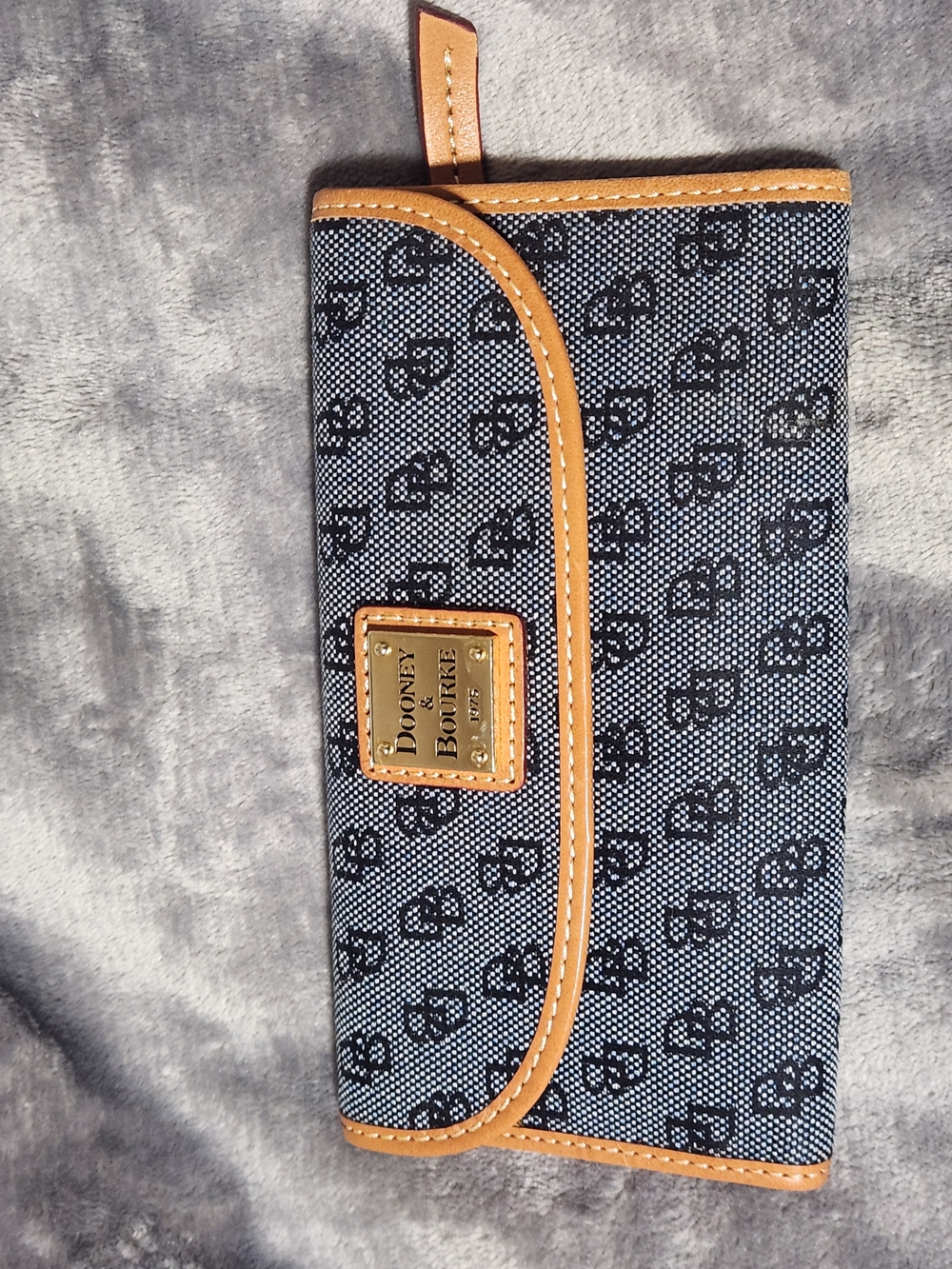 Dooney & Bourke Navy Canvas Continental Wallet with Tan Trim
